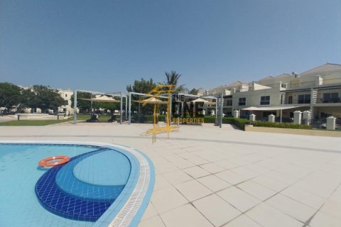 Casa urbana para venda em Al Hamra Village, Ras Al Khaimah, EAU 3 quartos, 259 m2 № 575642 - foto 16