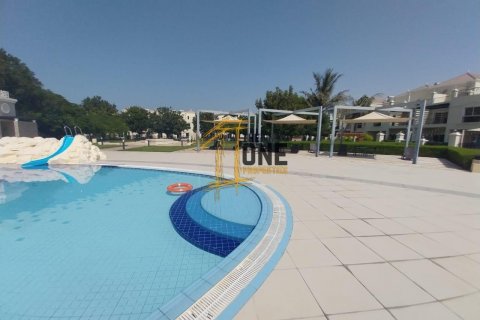 Casa urbana para venda em Al Hamra Village, Ras Al Khaimah, EAU 3 quartos, 259 m2 № 575642 - foto 17