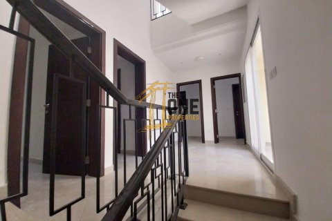 Casa urbana para venda em Al Hamra Village, Ras Al Khaimah, EAU 3 quartos, 259 m2 № 575642 - foto 15