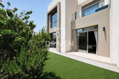 Villa asukohaga Arabian Ranches 2, Dubai, AÜE: 4 magamistoaga, 271.37 m² Nr 767197