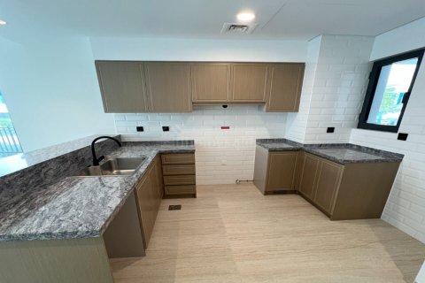 Townhouse in Damac Lagoons, Dubai, UAE 5 bedrooms, 144 sq.m. № 697280 - photo 4