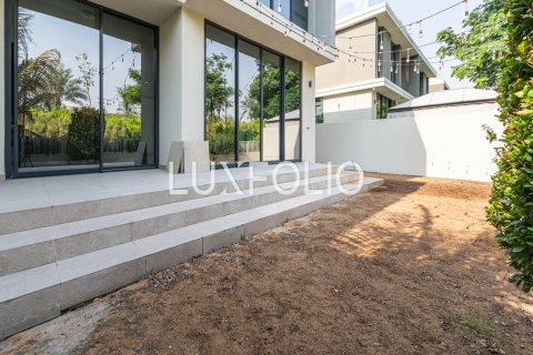 Villa itt: Dubai Hills Estate, EAE, 3 hálószoba, 269 m², azonosító: 628354 - fénykép 17