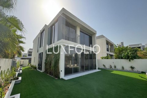 Vila v Dubai Hills Estate, Dubai, SAE 4 spálne, 462 m2 č. 628353 - Fotografia 12