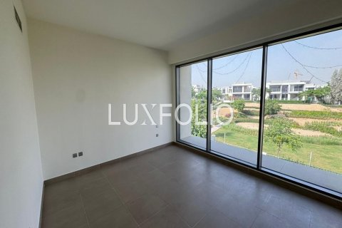Vila v Dubai Hills Estate, Dubai, SAE 4 spálne, 462 m2 č. 628353 - Fotografia 16