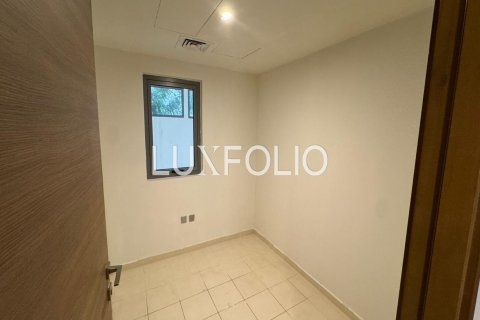 Vila v Dubai Hills Estate, Dubai, SAE 4 spálne, 462 m2 č. 628353 - Fotografia 17