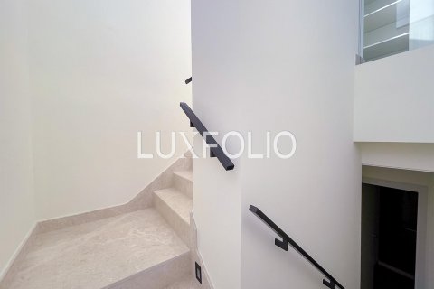 Casa urbana para arrendamento em Dubai Hills Estate, Dubai, EAU 3 quartos, 268 m2 № 628351 - foto 19