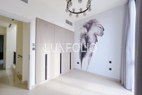 Casa urbana para arrendamento em Dubai Hills Estate, Dubai, EAU 3 quartos, 268 m2 № 628351 - foto 10