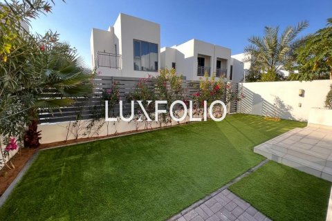 טאונהאוס להשכרה ב Dubai Hills Estate, Dubai, איחוד האמירויות  4 חדרי שינה, 272 מ"ר, מספר 628352 - תמונה 3