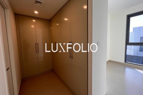 טאונהאוס להשכרה ב Dubai Hills Estate, Dubai, איחוד האמירויות  4 חדרי שינה, 272 מ"ר, מספר 628352 - תמונה 17