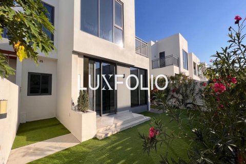 Rumah bandar di Dubai Hills Estate, Dubai, UAE 4 bilik tidur, 272 meter persegi № 628352