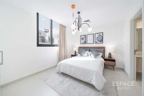 Vila di Dubai South (Dubai World Central), UAE 5 bilik tidur, 398 meter persegi № 737909 - foto 9