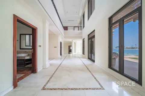 Villa zum Verkauf in Palm Jumeirah, Dubai, VAE 6 Schlafzimmer, 725 m2 Nr. 737906 - Foto 4