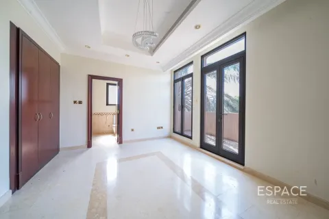 Villa zum Verkauf in Palm Jumeirah, Dubai, VAE 6 Schlafzimmer, 725 m2 Nr. 737906 - Foto 14