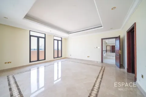 Villa zum Verkauf in Palm Jumeirah, Dubai, VAE 6 Schlafzimmer, 725 m2 Nr. 737906 - Foto 10