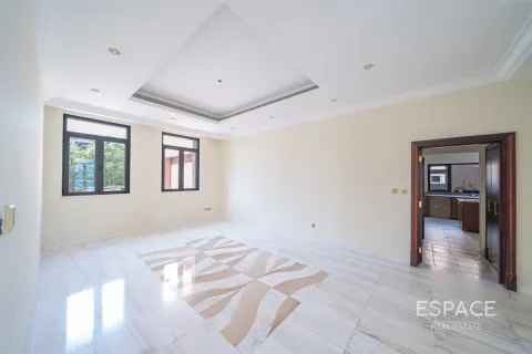 Villa zum Verkauf in Palm Jumeirah, Dubai, VAE 6 Schlafzimmer, 725 m2 Nr. 737906 - Foto 16