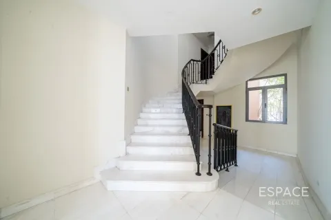 Villa zum Verkauf in Palm Jumeirah, Dubai, VAE 6 Schlafzimmer, 725 m2 Nr. 737906 - Foto 15