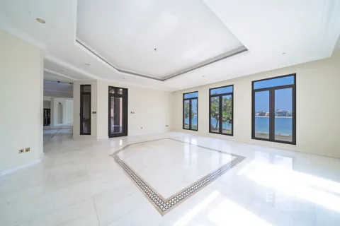 Villa zum Verkauf in Palm Jumeirah, Dubai, VAE 6 Schlafzimmer, 725 m2 Nr. 737906 - Foto 3