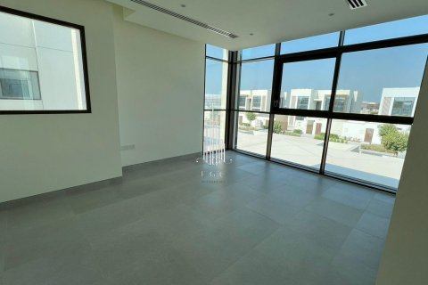 Villa til leje i Abu Dhabi, UAE 4 soveværelser, 721.9 kvm № 540119 - foto 11