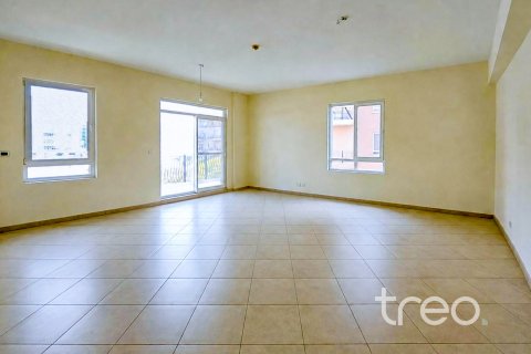 Квартира в Motor City, Дубай, ОАЭ 3 спальни, 224.08м2 № 758904