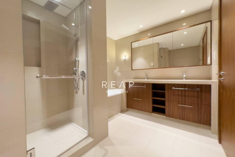 Appartement te huur in Downtown Dubai (Downtown Burj Dubai), Dubai, VAE 3 slaapkamers, 169.5 vr.m., nr 499500 - foto 13
