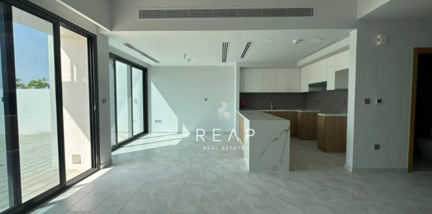 Rijtjeshuis in Dubai Land, Dubai, VAE 3 slaapkamers, 175 vr.m. nr 499499
