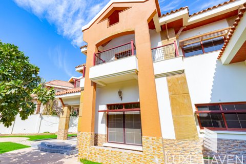 Villa en venta en Jumeirah Islands, Dubai, EAU 5 dormitorios, 785.03 m2 № 390282 - foto 28