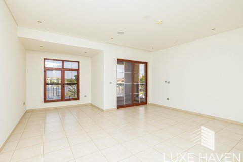 Villa en venta en Jumeirah Islands, Dubai, EAU 5 dormitorios, 785.03 m2 № 390282 - foto 15