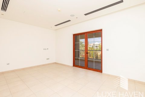 Villa en venta en Jumeirah Islands, Dubai, EAU 5 dormitorios, 785.03 m2 № 390282 - foto 21