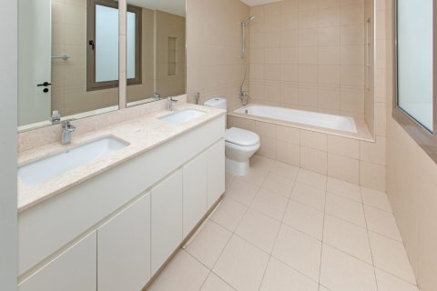 Kaupunkipientalo Town Square, Dubai, Arabiemiraatit 3 makuuhuonetta, 190 m2 № 718576 - kuva 30