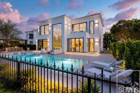 Вилла Jumeirah Islands, Дубай, БАӘ-да 4 жатын бөлмелер, 1025.56 м² № 764745