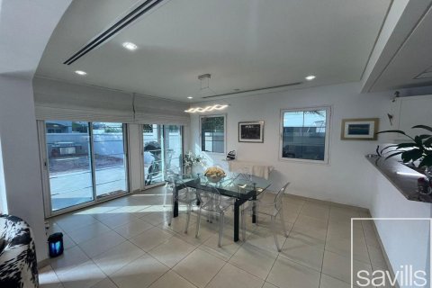 Huvila Jumeirah Village Triangle, Dubai, Arabiemiraatit 3 makuuhuonetta, 712.38 m2 № 764747 - kuva 3