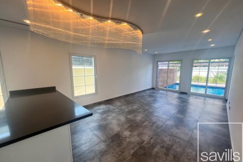 ویلا برای فروش در  Jumeirah Village Triangle، Dubai، امارات متحده عربی  4 خوابه ، 675.13 متر مربع ، شماره 764748 - تصویر 4