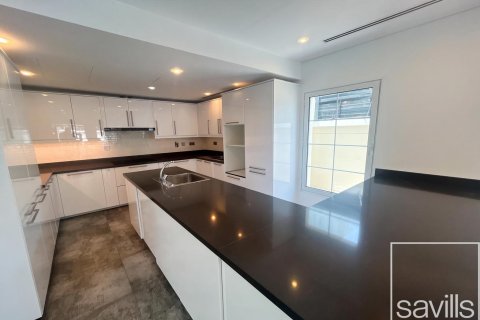 ویلا برای فروش در  Jumeirah Village Triangle، Dubai، امارات متحده عربی  4 خوابه ، 675.13 متر مربع ، شماره 764748 - تصویر 5