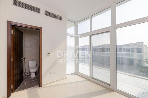 Shtëpi në qytet në Dubai, Emiratet e Bashkuara Arabe 5 dhoma gjumi, 227.8 m2. № 747035 - Foto 10