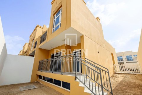 Townhouse sa Dubai, UAE 3 silid-tulugan, 167.41 sq.m. № 747034