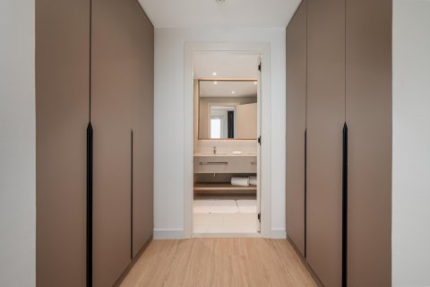 Apartemen di Jumeirah Beach Residence, Dubai, UEA 3 kamar tidur, 182.45 m2 nomor 757556 - foto 12