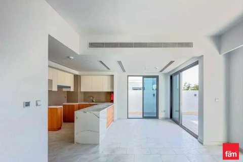 Villa zum Verkauf in Dubai, VAE 4 Schlafzimmer, 231.2 m2 Nr. 703800 - Foto 4