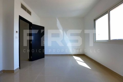 Villa te koop in Abu Dhabi, VAE 3 slaapkamers, 225.2 vr.m., nr 731456 - foto 9
