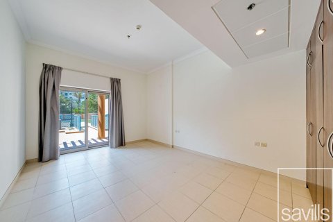 Appartement te huur in Palm Jumeirah, Dubai, VAE 3 slaapkamers, 293.39 vr.m., nr 766873 - foto 4