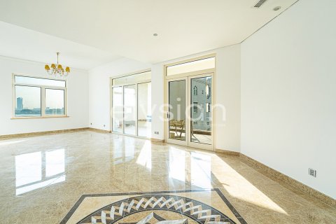 Appartement te koop in Palm Jumeirah, Dubai, VAE 3 slaapkamers, 199 vr.m., nr 600242 - foto 2