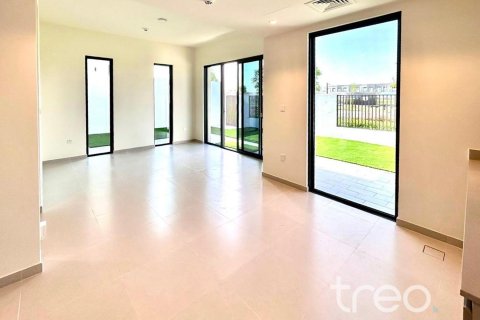 Βίλα σε Dubai South (Dubai World Central), Dubai, ΗΑΕ 4 υπνοδωμάτια, 225.2 τ.μ. Αρ. 733961 - φωτογραφία 2