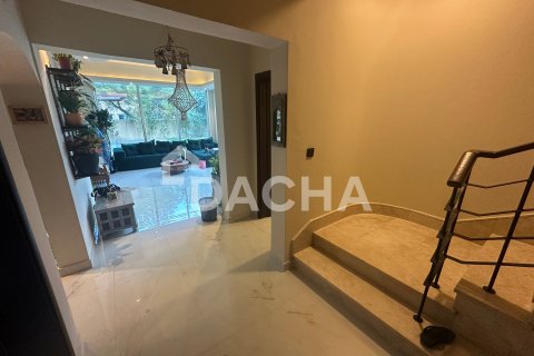 Villa zum Verkauf in Jumeirah Village Triangle, Dubai, VAE 4 Schlafzimmer, 250 m2 Nr. 720571 - Foto 2