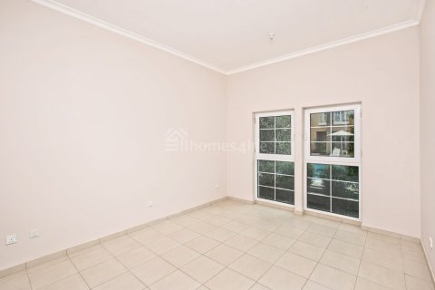 Appartement te koop in Dubai Investment Park, Dubai, VAE 2 slaapkamers, 144 vr.m., nr 720596 - foto 2