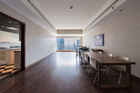 Huoneisto Dubai Marina, Dubai, Arabiemiraatit 3 makuuhuonetta, 361 m2 № 707930 - kuva 8