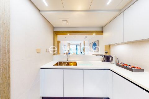 Korter asukohaga Palm Jumeirah, Dubai, AÜE: 1 magamistoaga, 84 m² Nr 586285