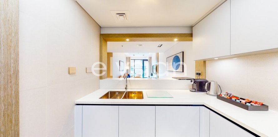 Apartament në Palm Jumeirah, Dubai, Emiratet e Bashkuara Arabe 1 dhomë gjumi, 84 m2. № 586285