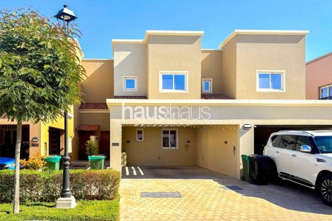 Māja Dubai Land, Dubaijā, AAE 2 istabas, 170 m2 Nr. 625337