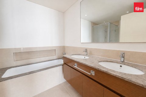 Appartement te huur in Downtown Dubai (Downtown Burj Dubai), Dubai, VAE 3 slaapkamers, 160 vr.m., nr 757873 - foto 14