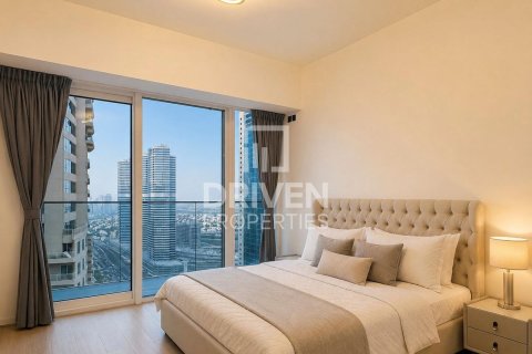 Lakás itt: Jumeirah Lake Towers, Dubai, EAE, 2 hálószoba, 141.68 m², azonosító: 767313