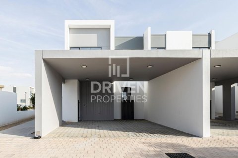 Rijtjeshuis te koop in Dubai Land, Dubai, VAE 4 slaapkamers, 233.84 vr.m., nr 767460 - foto 19